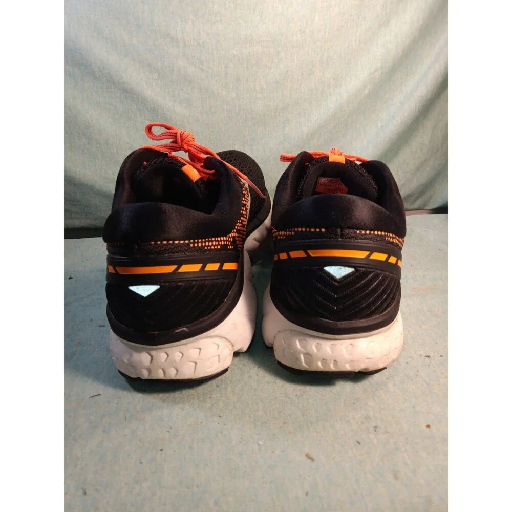 Brooks Ghost 11 Black - 1102881D093 Sz 10.5